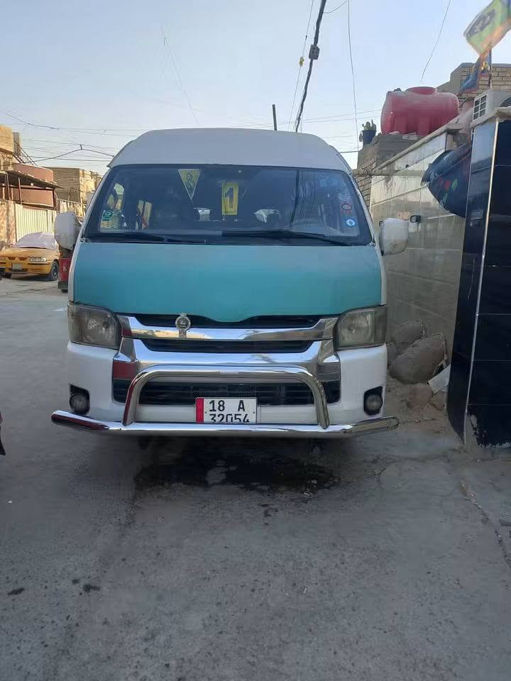 سيارة باو  موديل  15 مكينه ياباني جمره وكسن هايسه وبجم محدث هايسه بيه صبغ بل هلالات  سياره جاهزه من كلشي 
السعر 115 
***********
***********
مكاني بغداد
