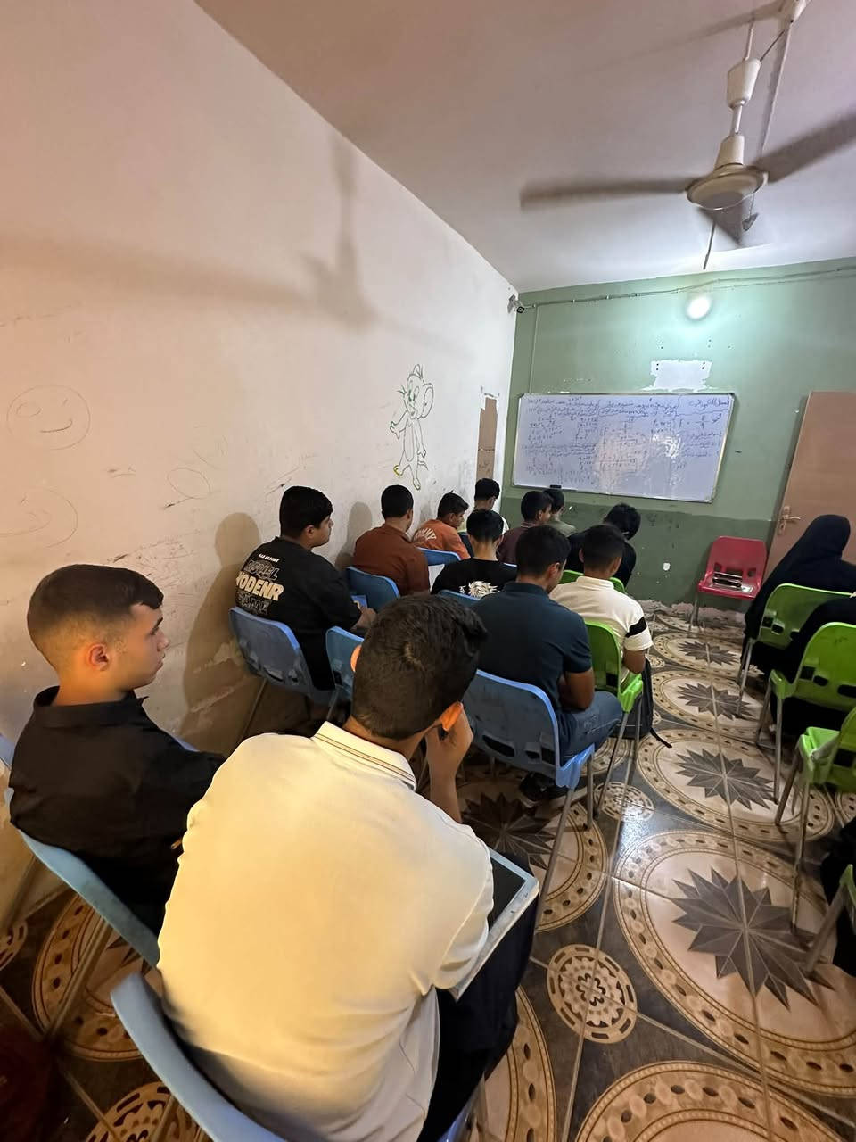 #مع_النهرين_المستحيل_أمامك_ينحني
#الابتدائية_المتوسطة_الاعدادية
#للصف_الثالث_المتوسط25 الف فقط 
(عرض النهرين الذهبي )
￼￼
ولباقي صفوف المرحلة الثانوية والابتدائية 
🪁🪁🪁🪁🪁🪁🪁🪁🪁🪁🪁🪁🪁🪁🪁🪁🪁@
📌أسعار مناسبة جداً وبيئة دراسية ممتازة 
📌افضل الاساتذة، 
📌نظام كامرات صوره وصوت ،
📌قناة لكل استاذ من اجل مساعدة الطلاب ،
📌مراجعة قبل كل امتحان شهري وامتحانات نصف السنة ،
📌الدوام سوف يكون يومياً 

               {حافظ على ابنك وبنتك معنا }
🔰🔰🔰🔰🔰🔰🔰🔰🔰🔰🔰🔰🔰🔰🔰🔰🔰
#طويريج_شارع_البلدية_
***********/***********
