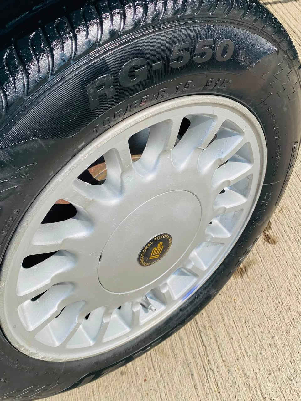 كراون صالون • اتوماتيك • ٢٥٠٠ VVT