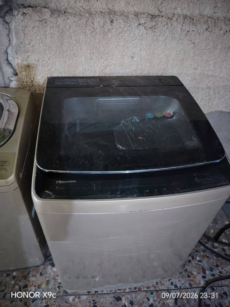 السلام عليكم غساللات ٢ شغالات الأولى هايسنز ٢٢ كيلو اكبر حجم رايدهه ١٦٠ بيهه مجال والثانيه ١٥ كيلو رايدهه ١٥٠ تفحص وتاخذ مكاني كريعات رقمي ***********
