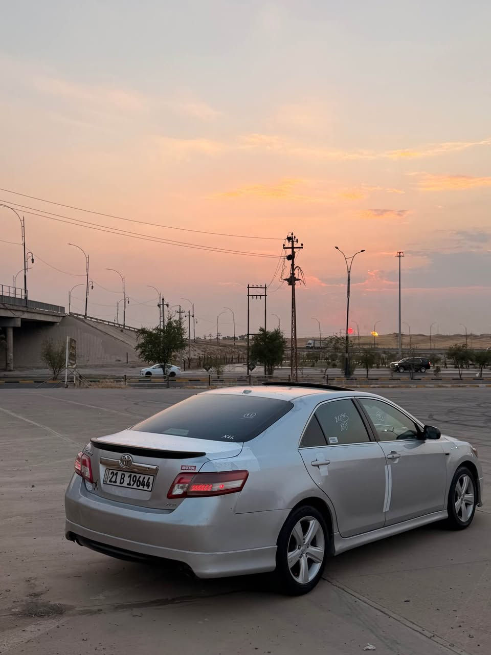 سلام عليكم 
تويوتا كامري ٢٠١١ V6 كير محرك افلون
سياره موسفات xle فول فول فول واحد عل واحد
كوشن جلد كوشن كهرباي كوشنات هيتر
بصمه سلايت برده بيلادي سلاجه باب بصمه  فول سياره ٢ قطعه صبوغ سياره تيرات و تاخم صدر وره كول جديد روبع دينار مصرف مابي كير محرك شرط لامفتوح و بدوع عيب سياره دعاميه لل دعاميه شرط 
ابيع و ارواس حسب قناعه
سعر ١٠٣ مجال قليل
***********
***********
سلام عليكم 
تويوتا كامري ٢٠١١ V6 كير و مكينه.ي افلون 
سياره كه فول فول موسفاته xle كوشن جلده كوشن كاره باي
كوشن هيته ره سلاجه يه سلايت و بصمه و به رده ي بيلاد سياره كه ٢ بارجه ي سبوخه تايه و تاخم پيش و دواي هه مووي تازه داگيراوه و گوراوه دينار مسرفي نيه دعامي بوو دعامي به شرته 
گورينه وه ش اكه م له سه ر دل گرتن
سعري ١٠٣ مجالي كه م كركوك, العراق
