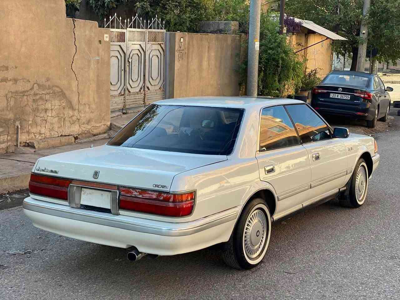 تويوتا كرون • ١٩٩٢ • مكينة ٣٠٠٠