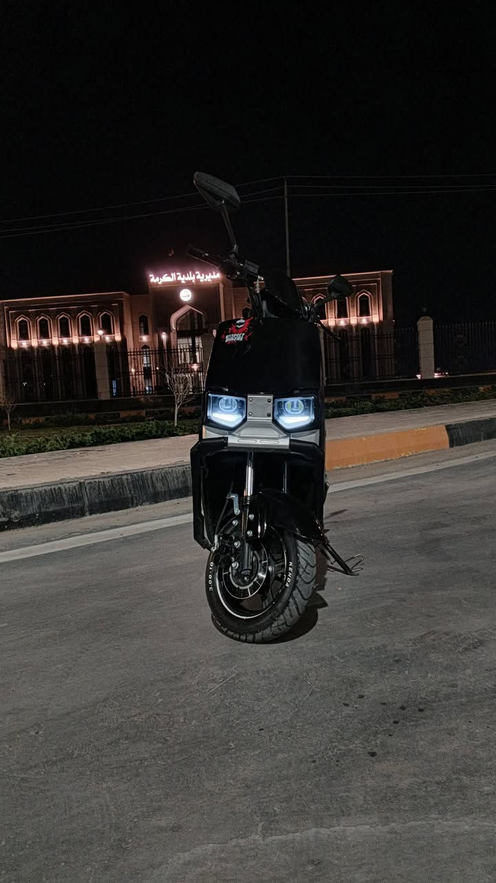 السلام عليكم 🤝
للبيع او للمراوس ♻️
-سكنس موديل 25 💯 
-بطاريات كبيره جدد يقرن10 ونص💯
-لايت عالي 🔆ناصي🔅نضام عدسات 💯
- بك لايت +سكن 💯
-نضام®️ ونضام 🅿️
-جنطه تحت الكشن حجم كبير 👌
-السعر550 وبي مجال بسيط 💲ا
🚫العنوان الانبار الكرمه 🚫
للستفسار خاص او *********** وبي واتساب
