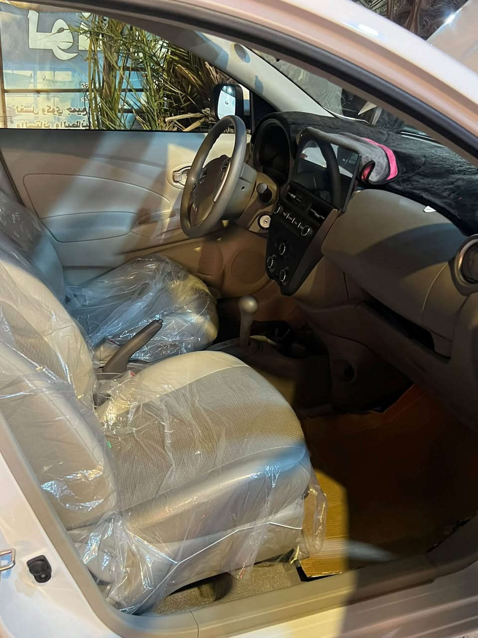 السلام عليكم نيسان سني هندي موديل ٢٥ كفاله عامه عده بارد بقبق الصندوك ماشيه ٤٠٠ كيلو فقط صادره بيهه وكاله اتصل واستفسر مكلف بالنشر ***********

