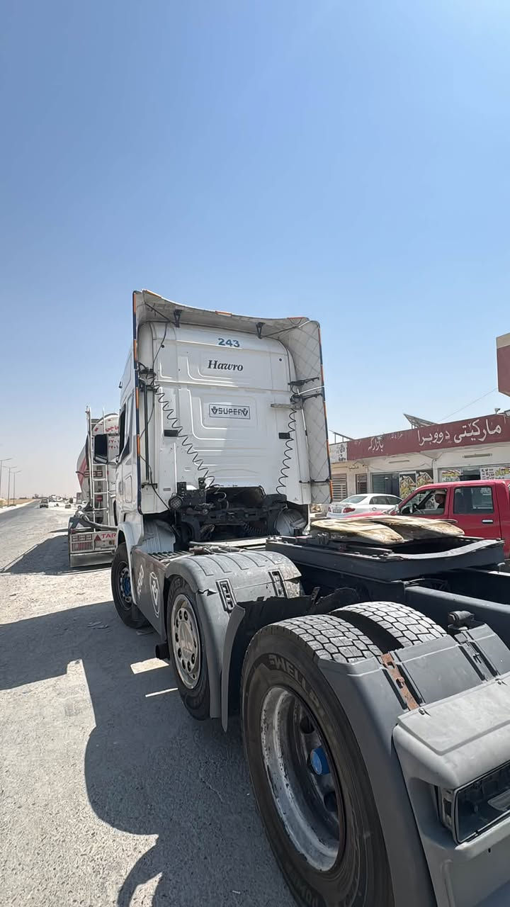 لبيع أسكانية مؤديل2006 سنگل امامي حجم معرك 500 گير  ٣+٣  عرةبانة ٣ دناگيل بلادي دةبل تاير بيها سفاع و تعلاوة رقم واتساپ ***********
