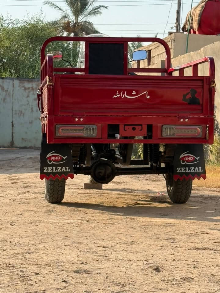 السلام عليكم أعاده نشر بسبب الوعود الكاذبه ستوته ام الطير فحل عالي موديل 23 مكفول محرك شاصي إضافه ٤دبلات خلفيه كهربائيات كلهه شغاله دشبول إلكتروني اصلي بدي جديد 
اوراقهه 6موجودات بس مااعتقد اصولي ابيعلك سحب  ترهم بيع وترهم مراوس ويه دراجه دايوان مع فرق مكانهه ديالى دلي عباس 
***********
