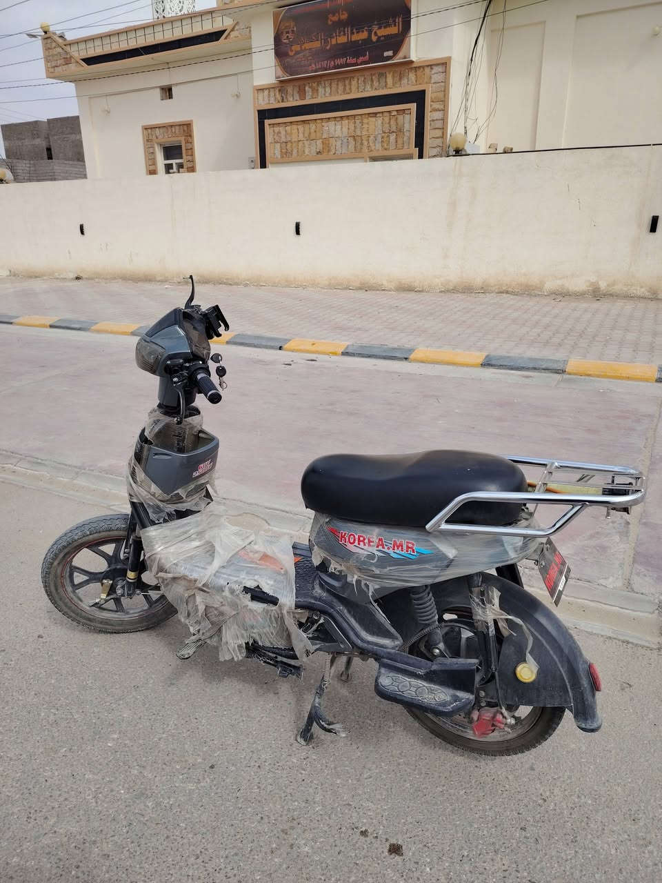 السلام عليكم ماطور شحن للبيع ناقصه بس جاملغ امامي عنوان الصقلاويه قريب علي جامع الشيخ عبد القادر الكيلاني هذا رقمي بي واتساب ***********
