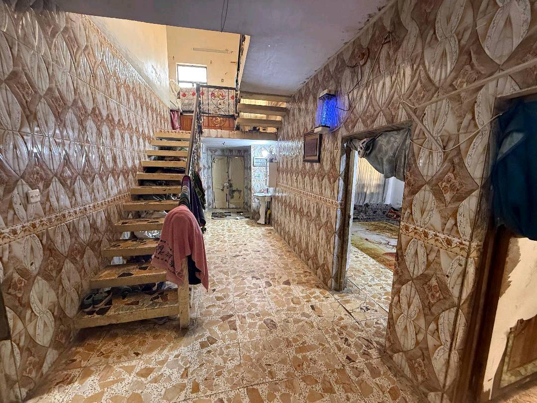 بيت للبيع مساحه ٦٥٠ متر زراعي العنوان بوب الشام قرية البوعليان المواصفات
٤ غرف نوم كبيره مطبخ واسع جدا استقبال كبير كراج يتحمل ٥ سيارات حديقه اماميه مساحه واسعه وحديقه خلفيه أيضا كبيره
السعر ١١٠ مليون وبيه مجال بسيط للشراي الاتصال صاحب الدار ***********