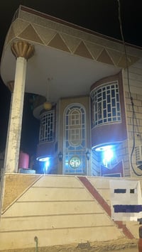 الفنجانية • ركن على شارعين • ٢١٠م
