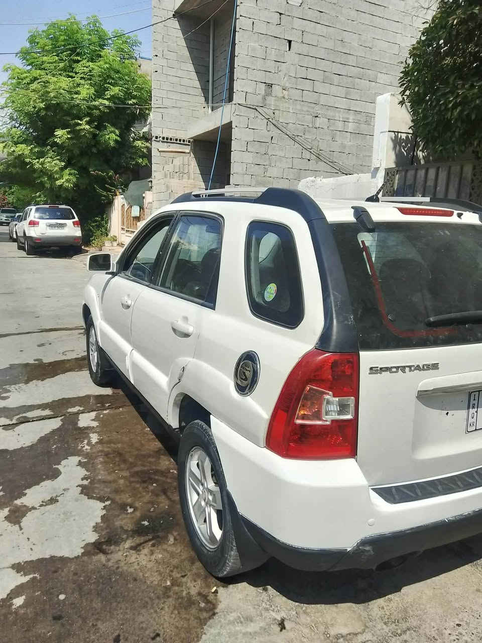 ‎بــــــــۆفـــــــــرۆشـــــتن 📢.
‎بڕاوەی دووبـەی 👑.
 کۆدی بۆ کراوە✅!
‎لــــۆۆۆۆۆۆۆۆک وەک شەریکە ماوەتۆ 📦📦.

‎سەیـەرەکە ماڵی دۆستە یەک دینار مەسرەفی تیا نەماوە سەقفـی شوشە نەبێ نەتەوێ

‎گێـڕ و مەکینەی وەشەرت  
‎ جوانترە نەک بڵێی بەس ڕەسمە

‎تـایەو ویـلی لۆکککک🛞🛞. 

‎ناو دەرەوەی لۆکە ماشاللە   

‎زەمانی هەموو شتێکی ئەکەم👍🏻👌🏻.

‎مەکینەو گێڕی وەشەرتە تەبریدی سارد و گەرم جایزە

‎سەیارەکە مۆدیلی 2009  

‎سەیارەی مەعرەز نیە ماڵی دۆستە

‎بەدوای عەیبا مەگەڕێ ڕۆن و پاتری تایەو ویلی هەردوو جامی هەڵگیراوە هەمموی جایزە  

‎یەک تەقەو ڕەقەی تیا نیە برێکی مەسبووتە تیایە 

لە  کەلار

‎ئەوە ڕەقەمەکەمە یان ئەدم بۆ بنێرە لە خزمەتام موشتەری نیت سەری خۆت و منیش مەهێشێنە

‎*********** واتس ئاپي له سه ره
