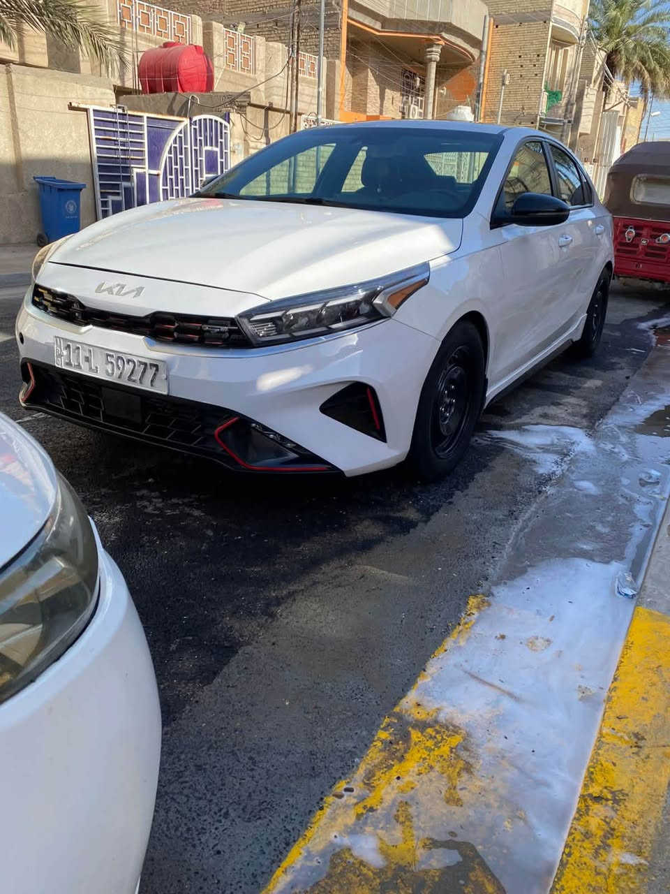 سلام عليكم فورتي GT 1600 تيبرو
رقم بغداد موديل 23 بيه حادث صبغ بنيد وبارد بين الباب والجاملغ 
مكفول لغد شواصي كير محرك ليبل واحد السياره 
فول مواصفات اعلى فئه 
بصمه تشغيل 
بصمه ابواب 
بصمه صندوك 
كشنات جلد + تدفئه تبريد 
فتحه
نضام اوتو هولد 
سايد بريك بصمه 
نقطه عمياء بلمري 
تحديد مسار 
سياقه ذاتيه 
كروس مثبت سرعه 
ونضام التحكم بلكروس 
رادار خروج من المسار 
مانع اصدام من الامام 
مانع اصدام من الخلف 
مانع اصدام من الجوانب 
نضام ترحيب عند الاقتراب 
صندوك ذكي يفتح عند الاقتراب 
تبريد بيانو ثلج 
ستيرن حرف D
فول تحكمات 
السعر 130 وبيه مجال 
العنوان بغداد الحريه 
*********** 
*********** 
الاتصال واتساب فقط

نص مكتوب في الصور:
- PLC auction
- PLS auction