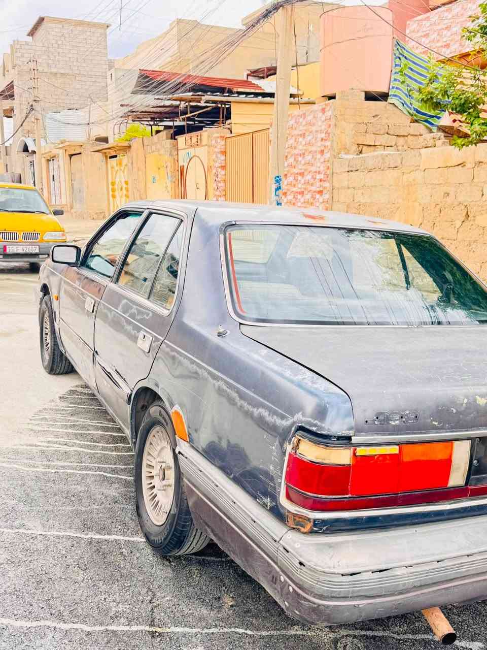 بيع مستعجل                             مازدا موديل 1987 رقم الماني سنويهً خضرة طخم تايات ويلكب مكينه 12 بخ محرك گير نضيف دشبولها كامل شغاله وايرمنيه جاهزة شرط الوكاله والتحويل والصور گدام العين السيارة جاهزة انطيك من الدعاميه للدعاميه سيارة كلشي مايعوزها السعر 20. وبيها مجال للطيبين   *********** بي واتساب مكاني تل الرمان الرقم الثاني ***********
