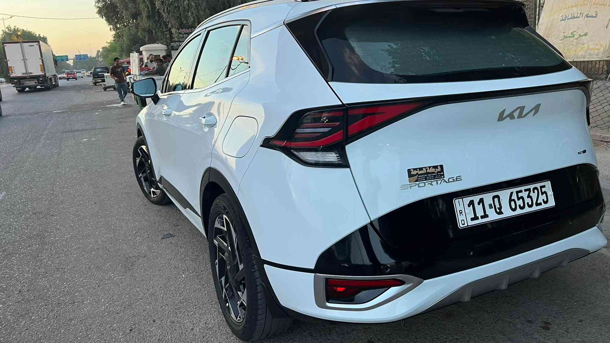 السلام عليكم
كيا سبورتج ٢٠٢٤ للبيع 

وارد خليجي 

المواصفات GT line 

كشنات كهرباء 

الكشنات جلد 

تدفئه و تبريد للكشنات 

تدفئه ستيرن 

حساسات اماميه وخلفيه 

كامره خلفيه 

نقاط عمياء (رادار)

صندوق كهرباء 

سقف بنوراما 

دخول ذكي 

مري شفط                                                                            مثبت سرعه 

اوتو هولد 

هاند بريك كهرباء 

تحكم في مستوى الضوء 

السياره مع ثنين بصمات 

تشغيل عن بعد 

الشاشه تدعم ابل كار بلي و اندرويد اوتو وايرلس 

مكينه ٢٠٠٠ اربعه سلندر 

ممشى السياره 40 كيلو

سياره مكفولة عدا بارد بطرف الجاملغ 

للستفسار الاتصال على رقم  ***********

