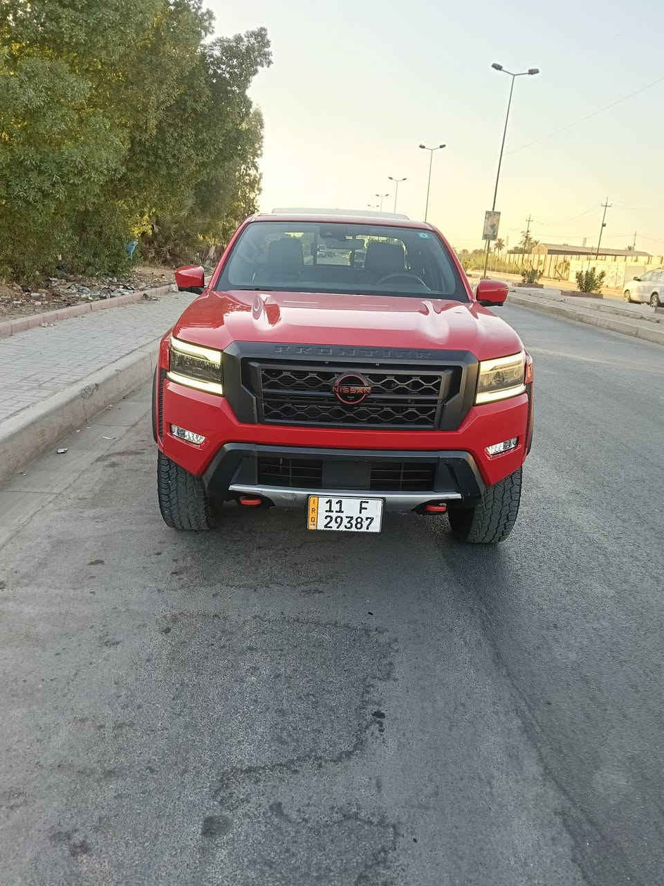 السلام عليكم نيسان فونتيرا إكس برو فول موديل 23حادثه بل منشورة تبديل جاملق شويه باب سياره جديده مشيه 27الف ميل ماماشيه بل عراق رقم بغداد السعر 240 ورقه يعني شدتين أربعين العنوان بغداد ***********
