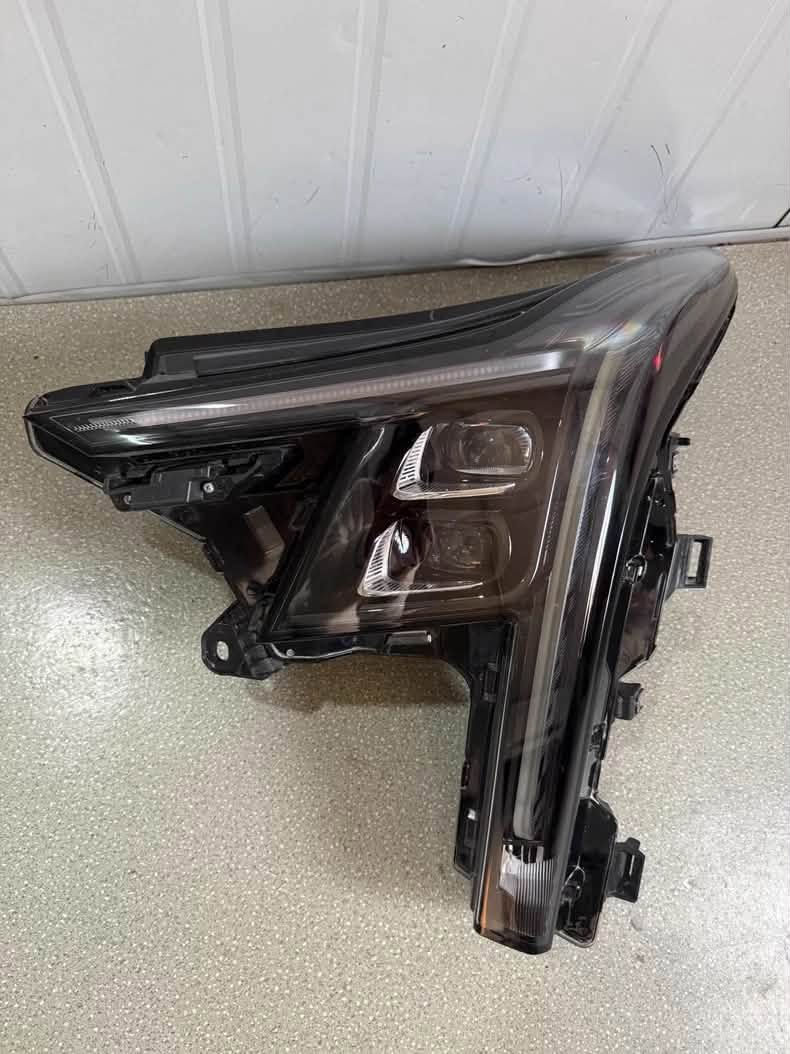 سلام عليكم تم توفير غيار كاديلاك ct4 ct5
لايت xt6 
لايت xt4 
لايت xt5لايت ct5 شكل جديد 25 26 
جاملغ ct4 
مكينه كير تفرعات مكينه 
صابنصه  تيربو جوينات شوته 
فربم ممه ct5
Ct4
Xt5
Xt4
Xt6 
ارضيات جميع كاديلاك بسعار مناسبه 
توصيل جميع محافضات موجود 
/***********/
