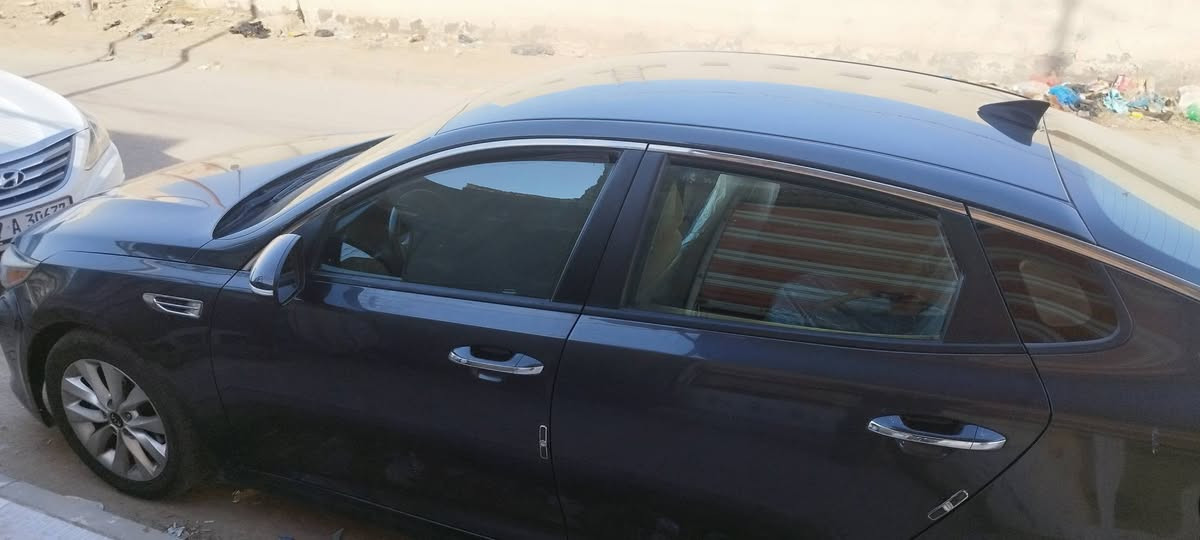 السلام عليكم سيارة اوبتيما للبيع موديل 
KIA OPTIMA 2017

المواصفات 

📍اشاره بلمريه
📍شاشه كبيره
📍كاميرا دواره
📍تحكم ستيرن 
📍مانع انزلاق
📍3 انظمه قياده عادي سبورت ايكو

📍كير اوتو وعادي

📍السعر المطلوب 122$وبيه مجال

ملاحظه السياره بدون تبديل وبدون ايرباك

الناصريه مركز 
***********

‏‪
