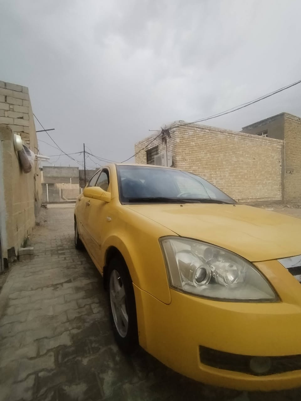 السلام عليكم
شيري A5 موديل ٢٠١١
تكسي رقم بغداد مداور ثاني يوم مصفره هيئه وغرامات
السياره بيهه تبخير ابيعك المكينه كايمه السياره تمشي وخير من الله بس تبخر وتنقص دهن
كير حداديه تبريد تخم تاير حداديه كهربائيات كلهه تمام 
كلش حلوه نصبه وكشر
ابيع مكينه كايمه
السعر قفل من الاخير ٢٢.. مكاني سماوه المركز
***********
