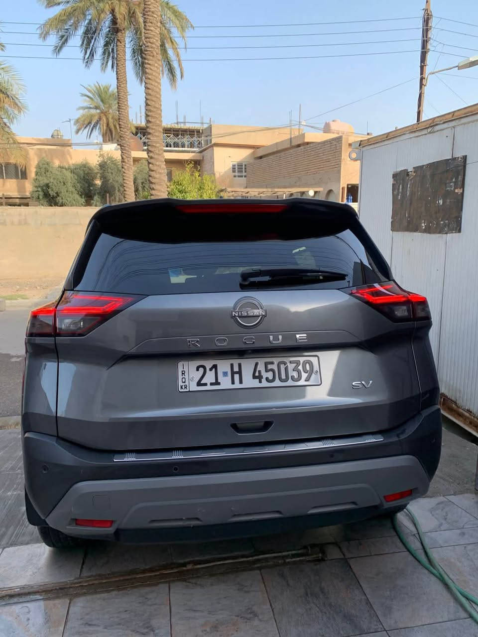 للبيع نيسان NISSAN ROGUE
موديل 2023 
لون ( نفطي ) 
سيارة فول مواصفات SV بانوراما 
سيارة مرقم ( رقم سليمانية ) 
محرك 1500 توربو 
ويل كب بلادي 
جنطه بصمه 
‏ABS بريك
تحكمات ستيرن حاكيه إتصال بلوتوث 
سماعات بالتكم
تبريد مركزي
تچوه اماميه خلفيه دوشمه كشنات 
بصمه تشغيل وبيبان 
لايت عدسه ولددد وزنون
صبغ قطعتين باب سائق وجاملغ الامامي جهه سائق 
بدون دواخل نهائي 
يرباك فقط تكمه من جهه سائق،، 
عنوان - سليمانية  لا استفسار ارسال رسالة على خاص . او الاتصال ***********

