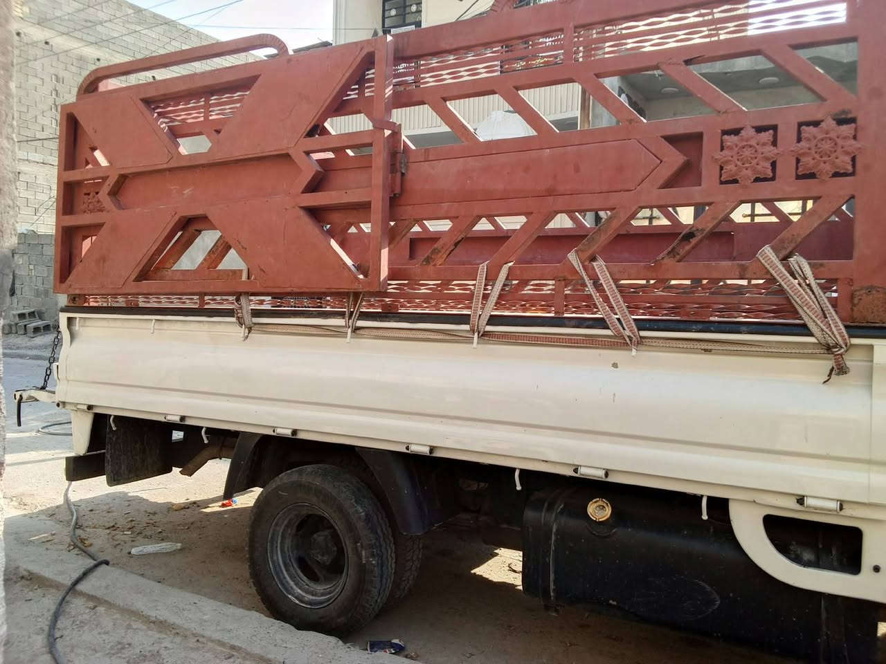 كيه حمل بابل موديل 10مكفول كير محرك تحويل مباشر السعر 90وبيه مجال العنوان واسط الصويرة ***********

