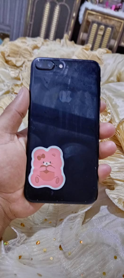 آيفون ٧ بلس • ١٢٨ • بطارية ١٠٠