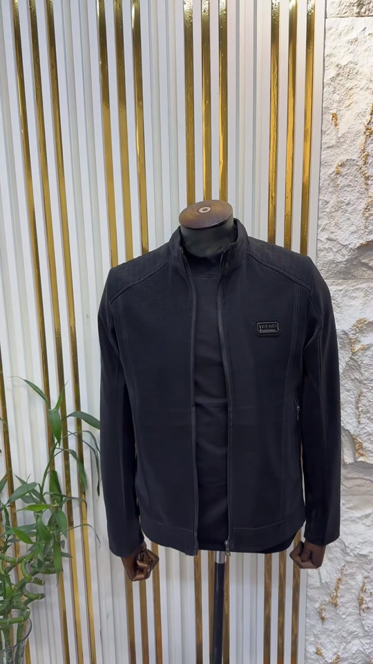 ارقى جاكيت  مبطن فرو   موسم جديد 2027 يوجد توصيل جميع محافظات  للحجز واتساب  *********** قياسات M/L/XL/XXL/3XL #كوت #جاكيت #شتوي #ملابس_الموضة_الستايل_جميل_منقول #تنسيقات_شي_ان 
