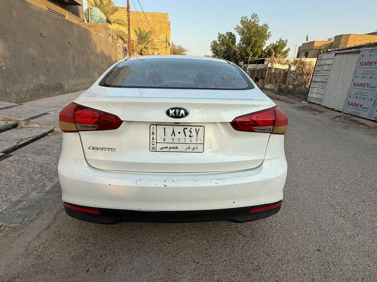 سيراتو موديل 2017 خليجي
سيارة جاهزه گير ومكينه 
بدون تبريد حادثها بالدوسه الجوه السايق
وتبديل باب السايق والبنيد والجاملغ الايمن 
والباقي سليم 
مكاني الناصرية الاسكان الصناعي 
السعر 95 وبيها مجال قليل حگ الجيه 
رقمي ***********
مكلف بنشر اتصل عل رقم
