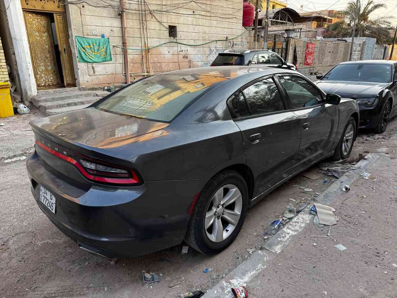 السلام عليكم 
للبيع او مراوس حسب القناعه 
جارجر 2017 اصل معلايه 2022 خليجي مو امريكي 
صبغ عام وتبديل لغد صفحه اليمين 
يعني غير مكفول شوف العين 
مكينه 3600 
ماشيه 211 
رقم بصره تحىيل سنويه 30 
مواصفات معروفه 
جاهزه شغل واطلع وين ميعجبك 
سعره 110 مجال بسيط مكاني بصره 
*********** البصرة, العراق
