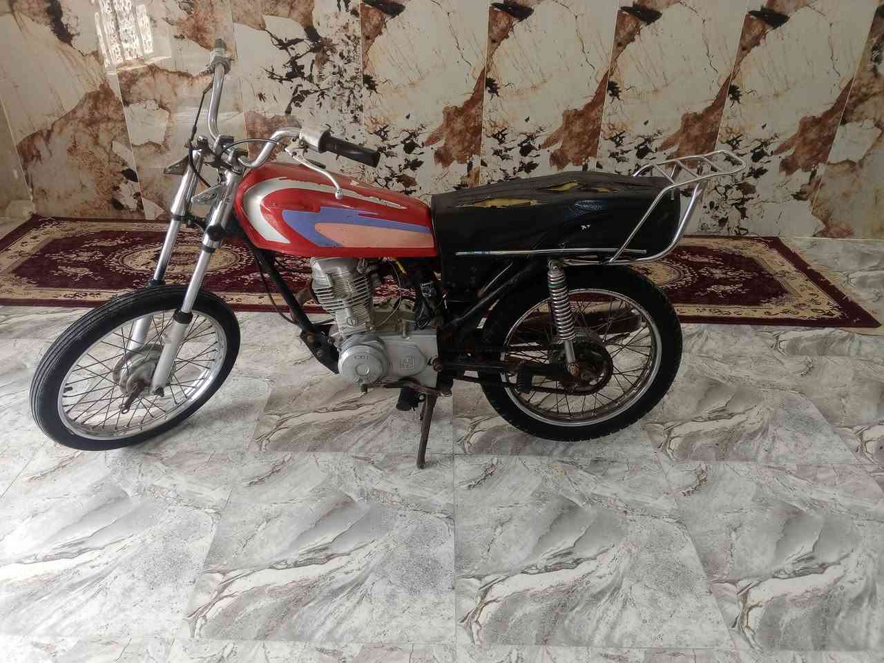 درجه البيع درجه نامه كصبه رفيعه ما نقصه شي خير من الله (بدون وراق) سعر 350 وبي مجال الشراي مكاني ميسان طبر تصل ***********
