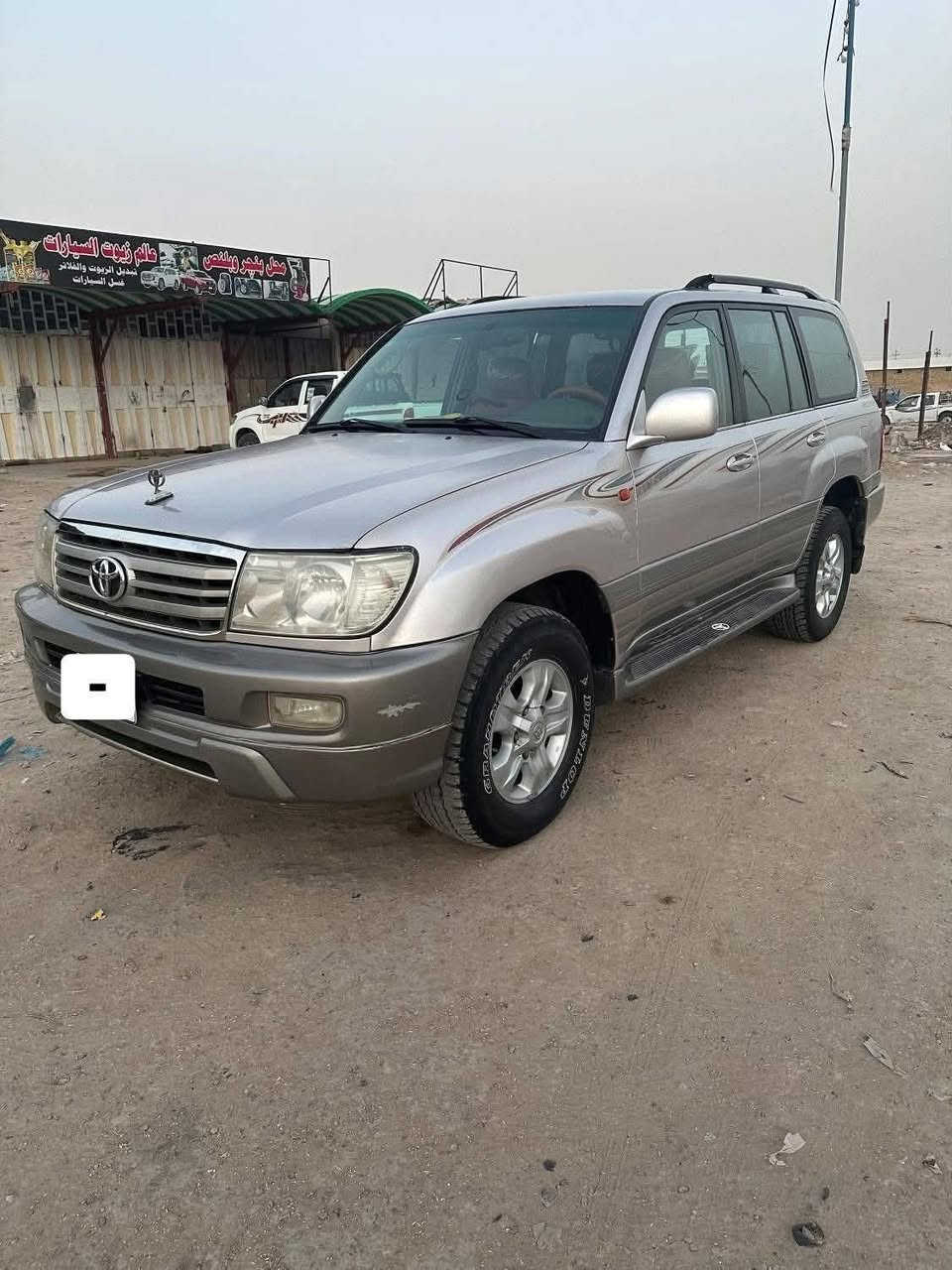 سلام عليكم مونيكا لاندكروز للبيع موديل 2002 بسمي تفاصيل وتساب ***********
