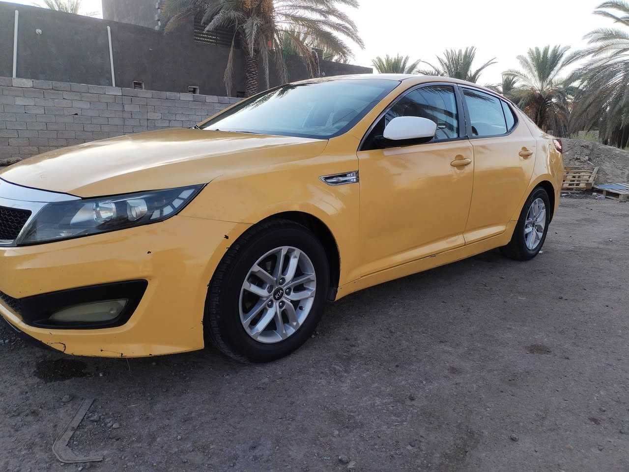 سلام عليكم اوبتيما  2012 خليجي 2400 جاهزه للأخير ضربتها جاملغ خلفي سعر 100 وبيه مجال  مكان السماوه  للاستفسار ***********
