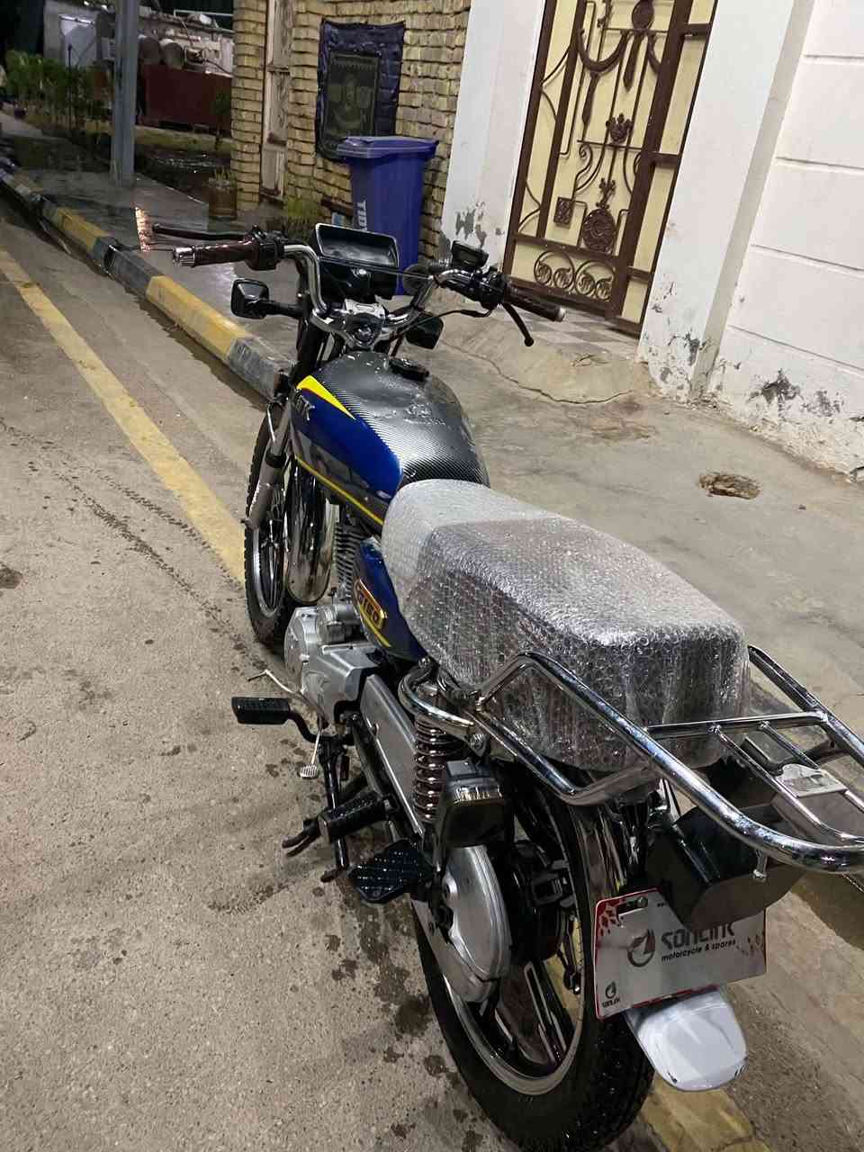 سلام عليكم ورحمة الله وبركاته
سونك 2024
مكينه هاون 200 cc
سلف هندر كلشي شغال
كهربائيات شغاله من الاف الياء
لانضوح لا دخانه
دراجه نظيفه
بريك امامي عمبار فج صينيه خلفي بنز شغالات الاثنين
بل واقع احلئ بهواي
المكان واسط  العزيزيه
***********
السعر 625
