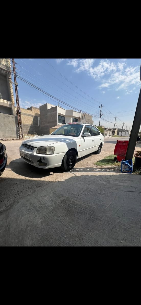 سلام عليكم اكسنت فيرنا موديل 2001 رقم بغداد تحويل ثاني يوم بيه رشات صبغ ابيعلك حزام بيه ضربه بل بنيد شبر معمر تبريد شغال بس شويه ضعيف السياره خير من الله تجي وتفحص سياره نقصه تخم تاير فقط تشغل وتطلع  السياره ليبل واحد اكفلك فقط كلبه وشواصي ولغود  وتحويل  حداديه خير من الله صدر امامي خلفي بل جيس  غرفته بل جيس شاشه مكان السياره بغداد الدوره البوعيثه مو ادك عليه تكلي شبيه مابيه اقره لمنشور لأتعبني ***********@
