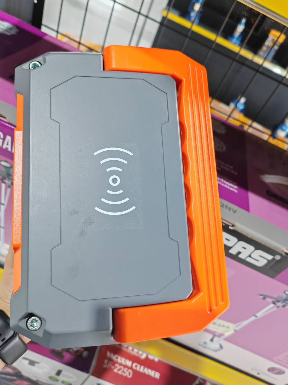 بور محمول مناسب للمنزل والتنقل
الحالة: جديد
بسعة 300 واط
منفذ ac 230 volt
مدخل dc
لايت ابيض وشمسي
منفذ جداحة
شاشة رقمية
3 منافذ usb
شحن وايرلس
منفذ تايب سي
منفذين dc output واحد 12 فولت واحد 24 فولت
سعره 277 الف والتوصيل مجاني
باقي قطعتين فقط
***********
