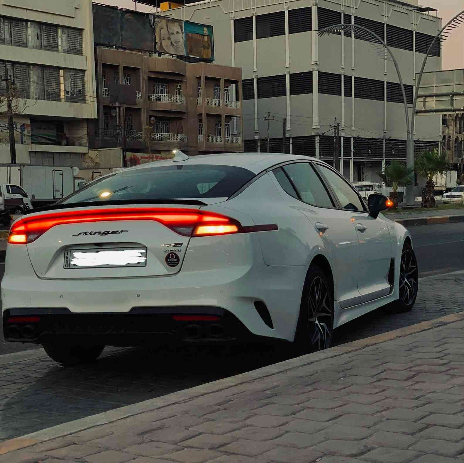 ‎🚀 كيا ستنغر 2022 GT-Line 2.5T
‎💰 السعر:14,500$
‎🔹 المواصفات:
* فول أوبشن عدا الفتحة
* رادارات 360°
* حساسات 
* كاميرا خلفية
* قيادة شبه ذاتية
* تنبيه الخروج عن المسار
* كراسي كهربائية + تدفئة
* تدفئة ستيرن
* مواصفات GT-Line كاملة تقريباً
‎🔧 الإضافات والأداء:
* عطاس توربو
* برمجة  محرك
* المحرك(T2.5)مطلع 330 حصان تقريباً
🇺🇸 وارد أمريكي
* صبغ 4 قطع
* بنيد جاملغ باب جاملغ خلفي جه السكن حادثه
* الإيربكات مكفولة شركه 
* الدواخل مكفولة
* السيارة مكفولة من ناحية الشاصي والإيربكات والدواخل
‎📍 الممشى: 103,000 كم
‎*********** بغداد
