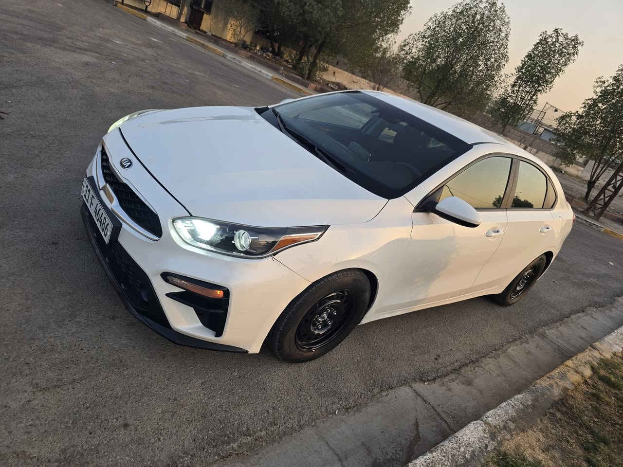 السلام عليكم .فورتي موديل.2019..
الون ابيض .مكينه 2000دوش .كير اي تي ..
حادثه من امريكا.دعاميه الاماميه فقط .وبلعراق بيه رش اثر شخوط وطخات خفيفه بدون دواخل ..اربع قطع فقط ..
وسوناره وصور حادثه بلمنشور ..
السياره جاهزه .مواصفات ..كير ثلاث وضعيات رادارامامي .
شاشه كامره تحكمات .قياده ذاتيه وبعد بيه هواي مواصفات
رقم بغداد دولي،بسمي حزه جديده سنويه جديده تحويل مباشر 
السعر (118)والشراي يدلل ..العنوان بغداد الكرخ شهداء السيديه 
قرب تقاطع درويش ولتفاصيل اكثر الاتصال على الرقم ....
***********...علي ..تحياتي للجميع .....
