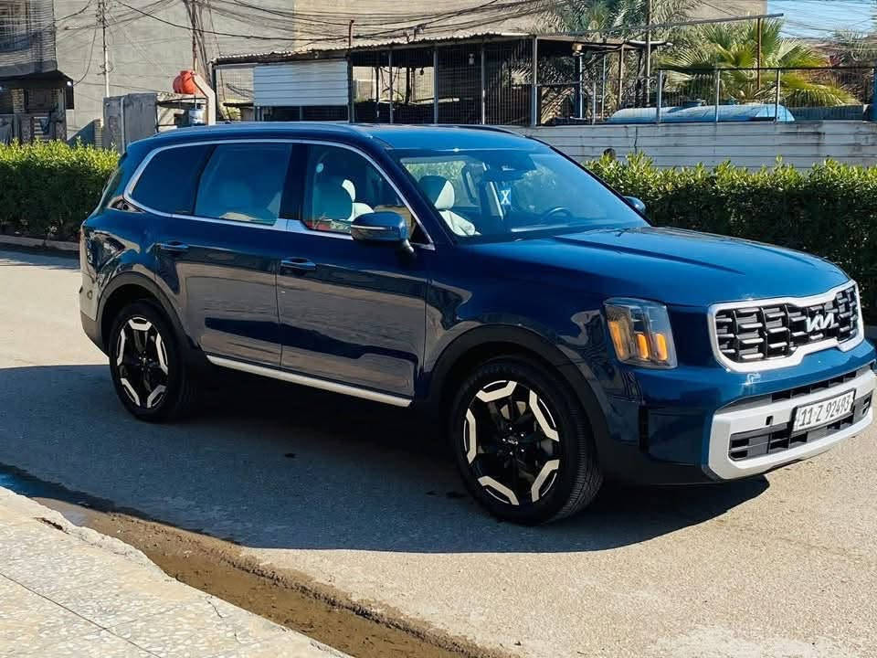 🚨🔥 خمس سيارات… خمس خيارات وأسعار تستاهل الوقفة! 🔥🚨

🚘 KIA TELLURIDE 2024 | وارد أمريكي
37 ألف كم | V6 | VIP | جلد | تدفئة | رادار | توقف ذاتي | بصمة | تشغيل عن بُعد | Apple CarPlay
حادث ربع بنيد فقط، بدون دواخل أو شاصي، صور الحادث والسونار مرفقة.
💰 238 ورقة — بغداد / الرصافة

🚘 HYUNDAI TUCSON 2020 | خليجي
🇬🇨 خليجي | أبيض | كفالة عامة | جاهزة للشراء
💰 198 ورقة — وبيه مجال قليل

🚘 KIA SPORTAGE 2011 | خليجي فول
فتحة | جلد | كشن كهرباء | كاميرا | سونار | شاشة | تحكم سكان
عدا شبر بالبنيد، التبريد بيه مشكلة.
💰 132 ورقة — بغداد / المدائن

🚘 HYUNDAI MAHAFI 2012 | فول
رقم بغداد الجديد | باسمي | 6 سلندر | بصمة | كاميرا | حساسات | جلد | كشن كهرباء | تبريد وتدفئة
بيه صبغ عام، والحالة واضحة.
💰 115 ورقة
🔄 بيع أو مراوس بسوناتا 2009–2010 ويفضل بيضة 2.4

🚘 CHEVROLET OPTRA 2007
رقم بغداد | صبغ نص حزام | تبريد شغال | حدادية مكفولة | زينون | ويل كب | سنتر لوك | كاميرا | شاشة
💰 55 ورقة

📞 للتواصل واتساب واتصال:
***********
***********

👑 ARKAN MOTORS
🔥 اللي يريد تفاصيل أي سيارة، يدزلي اسمها ونرسلله كل التفاصيل والصور.
