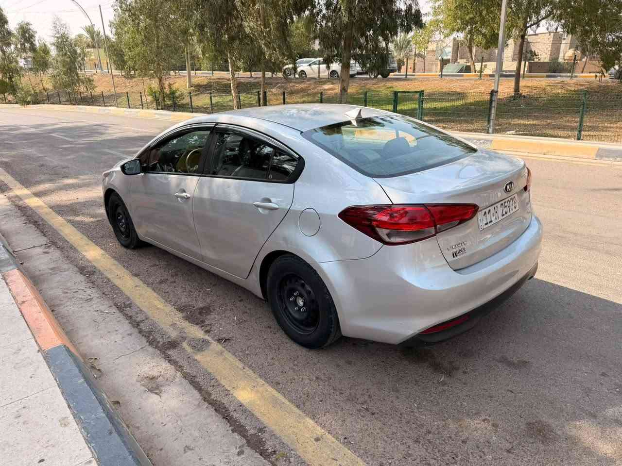 سلام عليكم كيا فورتي موديل 2017 محرك 2000دوش وارد امريكي رقم بغداد جديد سياره جاهزه من كلشي بدون حادث ليبل واحد شرط علئ الفحص عنوان سياره ديالئ بعقوبه السعر 115 بيها مجال الاستفسار علئ الرقم ***********
