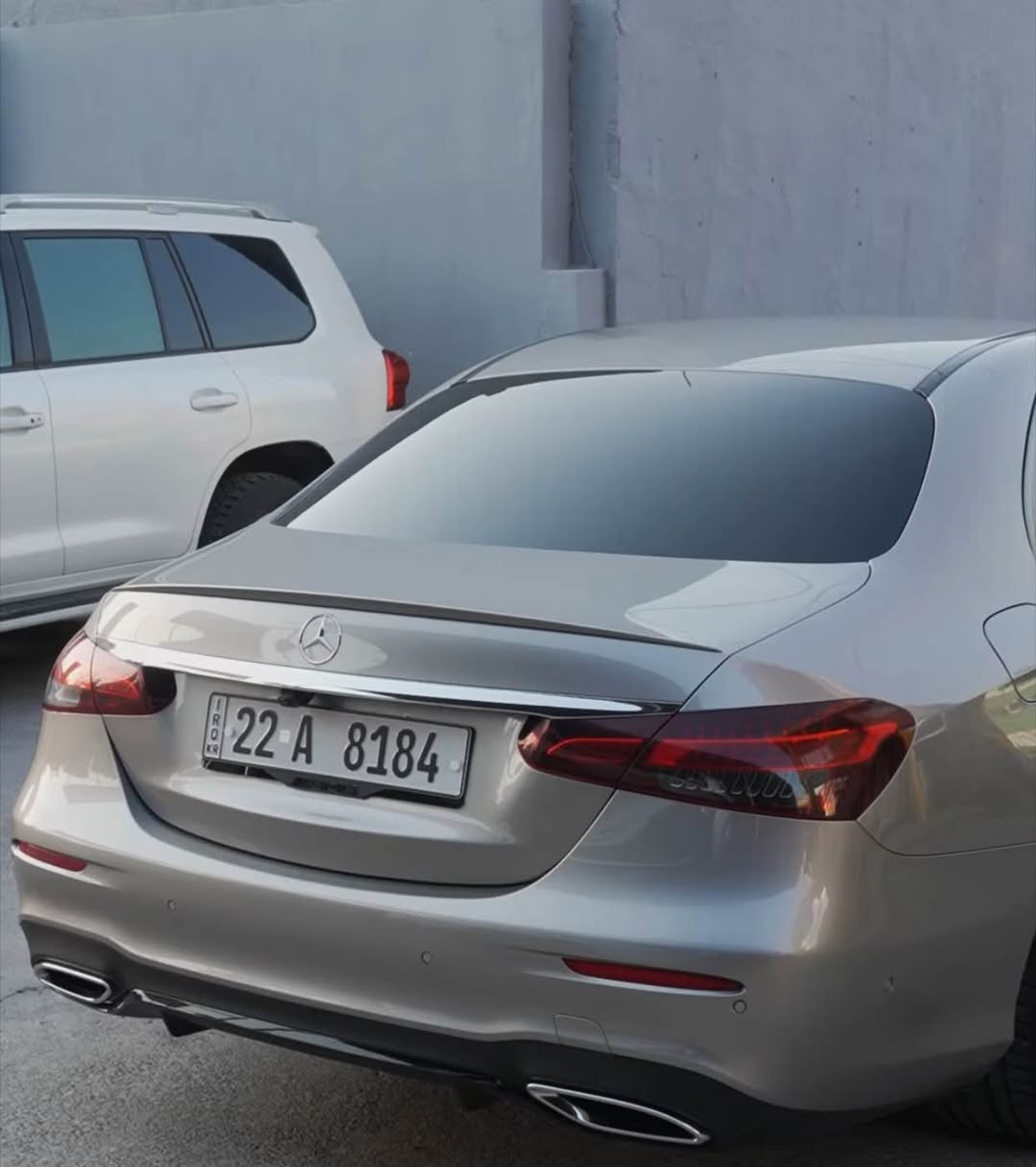 2021 Mercedes Benz E-Class گاز
٤ پستون ٢.٠ لتر توربو
١٩٧ ئەسپ و ٤٤٠ نيوتن متر له تورك
گێڕ توماتيك ٩ نمره
كلين
٧٠،٠٠٠ كيلومتر
$٣٥،٠٠٠ و مجال
________________________________

٢٠٢١ مرسيدس بينز اي كلاس ديزل
محرك ٤ سلندر لترين توربو
ناقل الحركة ٩ سرعات
١٩٧ حصان و ٤٤٠ نيوتن متر من العزم
السيارة كلين
٧٠،٠٠٠ كيلومتر ماشية
السعر: ٣٥،٠٠٠$ و بيها مجال

***********
Korek
WhatsApp
__________________________________ أربيل, العراق
