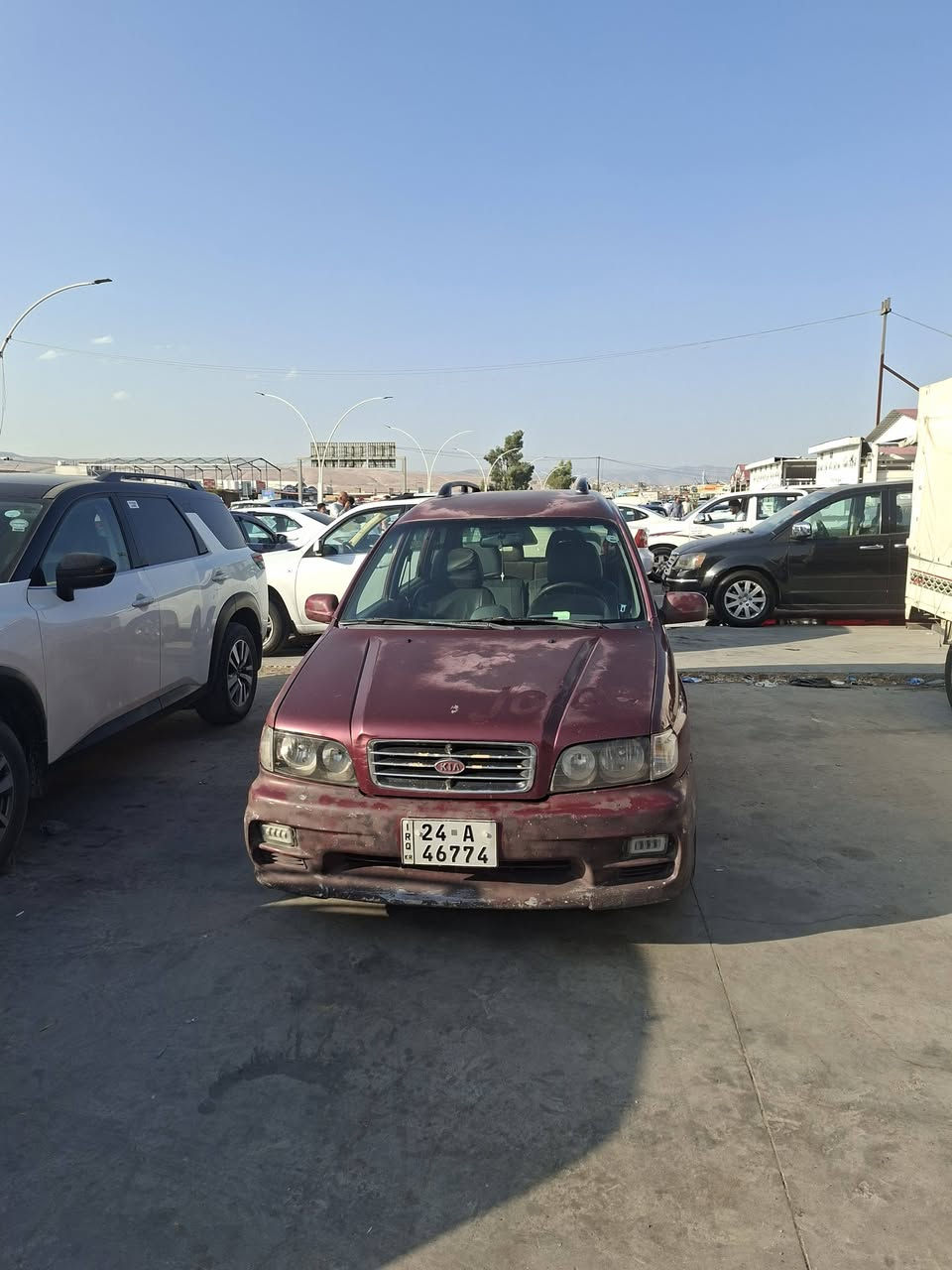 كيا موديل ٢٠٠ كير عادي  كير مكينه بشرط رقم سنويه جديد  
سياره مابيه اي نقص سعر ٤٨ بيها مجال. *********** بشرط تحويل
