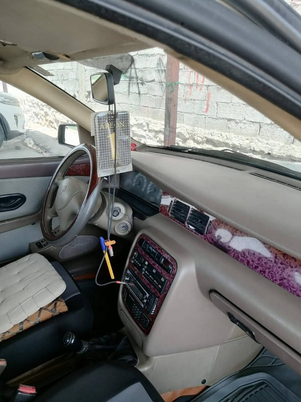 السلام عليكم سمند موديل ٢٠١١ بأسمي مداور ثاني يوم بنيد مبدل وباب بيهه تصليح خياسات مسويهن كلهن عايزات رش فقط مكينه جديده كير فرنسي الخفيف جديد حداديه جديده تبريد منظومه كامله جديده تخم تاير السياره جاهزه عايزه رش الخياسات فقط رقم مميز السعر 40 وبيهه مجال السياره احله من الصور للاستفسار ***********
