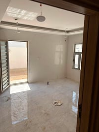 مجمع الاميرات٢ • ٢٥٠م • غير مسكون