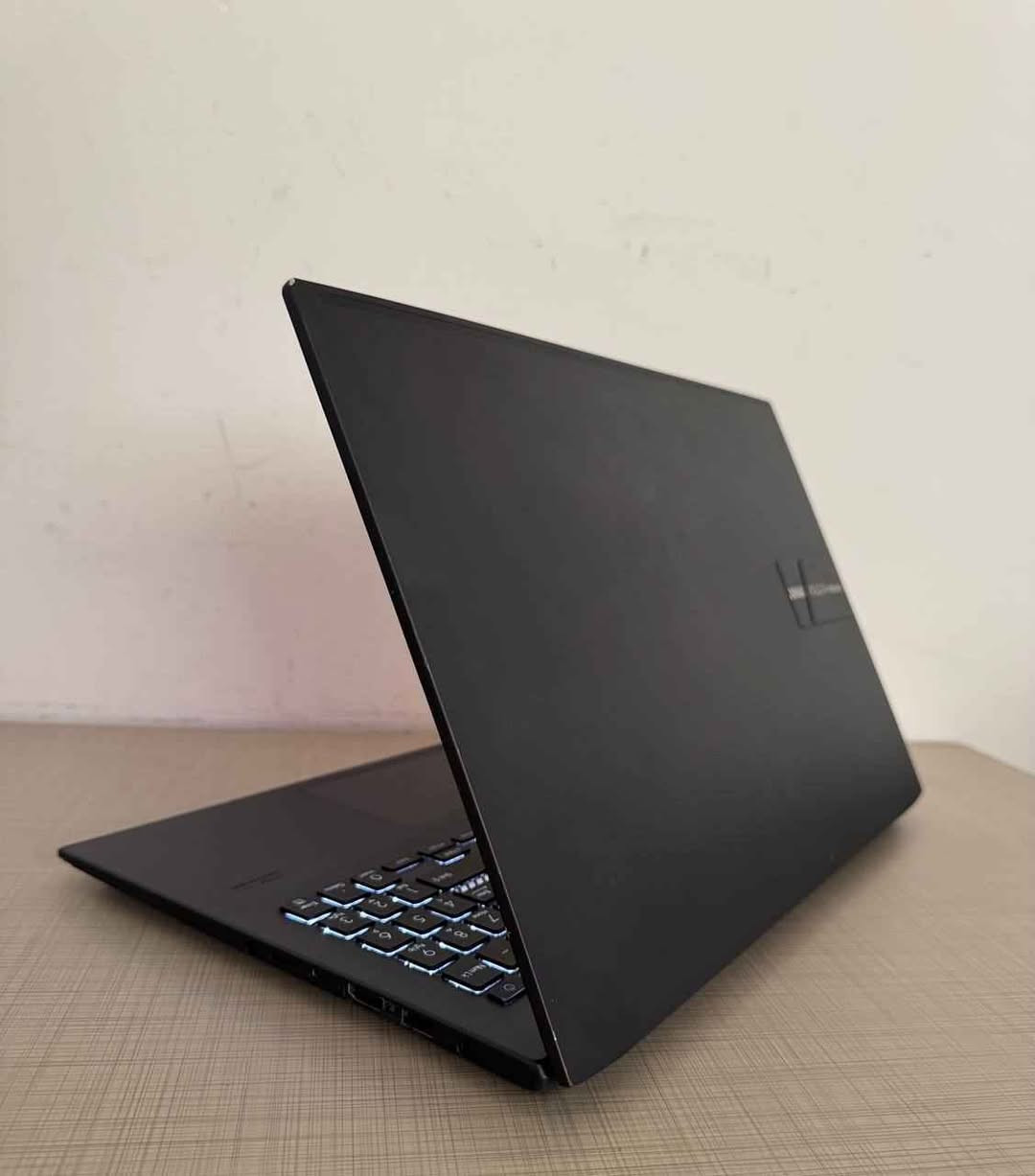 💻 ASUS Vivobook Pro 15 OLED
• CPU: AMD Ryzen 9 - 5900HX
• GPU: RTX 3050 4GB
• RAM: 16GB DDR4 (3200 MT/s)
• Storage: 512GB NVMe SSD
• Display: 15.6” Full HD OLED

کوردی:
🌐 بۆ زانینی نرخ و زانیاری زیاتر سەردانی ئەم لینکە بکەن:
https://igoiraq.com/ckb/l/asus-vivobook-ryzen-9-5900hx-jn70twpkadrdcwgynhgztxpyph8dh61a

📞 واتسئەپ: ***********
🚕 گەیاندن بەردەستە

العربية:
🌐 لمعرفة السعر والمزيد من التفاصيل يرجى زيارة هذا الرابط:
https://igoiraq.com/ckb/l/asus-vivobook-ryzen-9-5900hx-jn70twpkadrdcwgynhgztxpyph8dh61a

📞 واتساب: ***********
🚕 التوصيل متوفر أربيل, العراق
