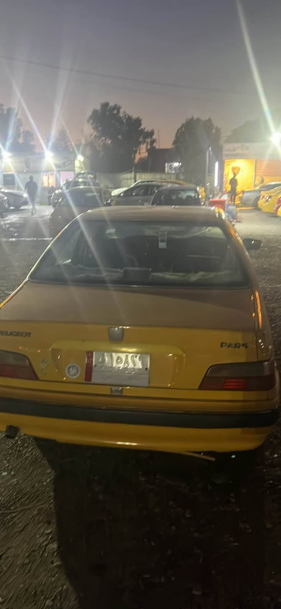 ‎بيجو بارص2015بدونًصبغ مكينة بيهة رنكات السعر35او بي مجال ***********‎ بغداد, العراق
