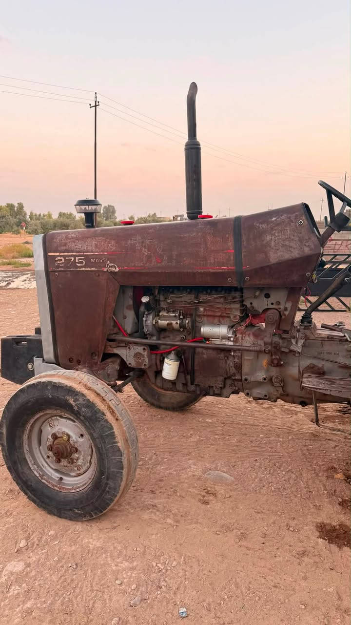 ماسي فوركسن 275 للبيع
موديل 1980
كير واكسن ومحرك كل شرط
رقم وسنوية جديد ل2029
تحويل ثاني يوم للاستفسار
اتصال 
***********
