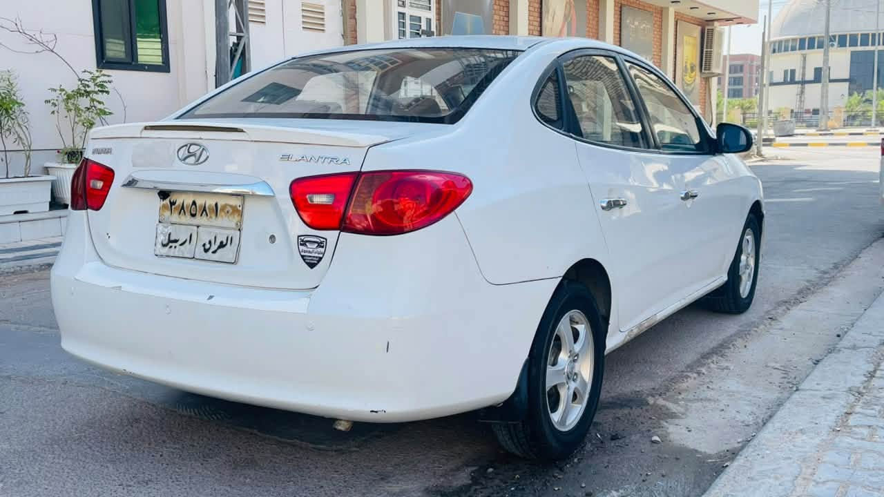 سياره النترا موديل 2010
 رقم اربيل الماني
السيارة جاهزة من كل النواحي بيه قطعتين صبغ البنيد وحاملغ وشويه بارد جوه قبق البانزين السعر 82
***********
