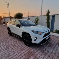 راف4 XSE • هايبرد • فورويل