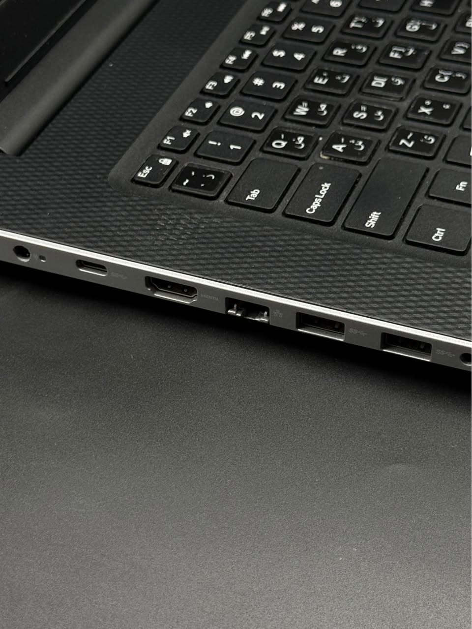 ✨ Dell Inspiron 3793 🔥
(شاشة عملاقة 17 بوصة مع محرك أقراص DVD وسعة تخزين هائلة 2TB HDD + SSD)  
🔥 سعر فرصة ومحطوم.. ما راح تحصله بأي مكان ثاني! 🔥
إذا تدور على لابتوب بشاشة كبيرة جداً ومريحة للعين، مع مساحة تخزين عملاقة وكارت شاشة منفصل للمونتاج والألعاب والتصميم:
✅ المعالج: Intel Core i7-1065G7 (الجيل العاشر - أدائه قوي وسريع في تنفيذ المهام)
✅ الرام: 16GB DDR4 (بسرعة 2667MT/s لعمليات متعددة بسلاسة وبدون أي بطء)
✅ التخزين المزدوج:
• 256GB NVMe SSD (لتشغيل النظام والبرامج بسرعة فائقة)
• 2000GB HDD (2TB) (مساحة تخزين ضخمة جداً تسع أعتى الملفات والأفلام والمشاريع)
✅ كارت الشاشة المنفصل: NVIDIA GeForce MX230 (بسعة 2GB)
✅ كارت الشاشة المدمج: Intel Iris Plus Graphics
✅ الشاشة: عملاقة بحجم 17.3 بوصة لوضوح ورؤية مريحة جداً
✅ المميزات الإضافية: مزود بقرص أقراص مدمجة (DVD Drive) نادر وجوده في الأجهزة الحديثة  
📥 للطلب والحجز لمعرفة السعر التفصيلي، يرجى مراسلتنا على الخاص (Inbox) أو الاتصال بنا.
📞 يتوفر لدينا كافة أنواع اللابتوبات بسعر مناسب أمريكية المصدر استيراد خاص فقط حصراً: ⁠*********** بغداد, العراق

نص مكتوب في الصور:
- Find a setting System > About Storage 2.05 TB 59 GB of 2.05 TB used Graphics Card 2 GB Multiple GPUs installed Installed RAM 16.0 GB Speed: 2667 MT/s Processor Intel(R) Core(TM) i7-1065G7 CPU @ 1.30GHz 1.50 GHz WIN-A1BOMP18V05 Inspiron 3793 Rename Device specifications Copy Device name WIN-A1BOMP18V05 Processor Intel(R) Core(TM) i7-1065G7 CPU @ 1.30GHz (1.50 GHz) Installed RAM 16.0 GB (15.8 GB usable) Device ID D8F63EF7-F5C1-4236-AA19-201CFE050FC9 Product ID 00331-17265-59967-AA953 System type 64-bit operating system, x64-based processor Pen and touch No pen or touch input is available for this display Related links Domain or workgroup System protection Advanced system settings Windows specifications Copy Edition Windows 11 Pro Version 23H2 Installed on 9/6/2026 OS build 26200.8655 Experience Windows Feature Experience Pack 1000.26100.315.0 Microsoft Services Agreement Microsoft Software License Terms C Search DELL