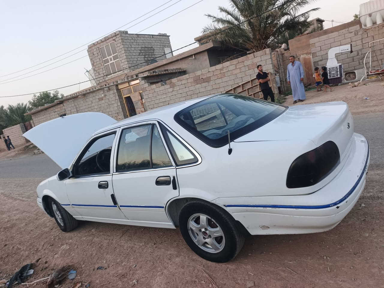 السلام عليكم ورحمة الله وبركاته برنس فراشة موديل 96 گير اوتوماتيك  رقم بغداد انگليزي بأسمي محرك 1800 محرك مفتوح مو مسكر  گير ومحرك خير من الله  ترايك وين ميعجبك بطاين نضيفات سنوية نهاية 28  تحويل ثاني يوم السعر 30 وبيها مجال للاستفسار اكثر اتصل على ‏‪***********‬‏  // ‏‪***********‬‏ مكان السيارة ديالى بلدروز
