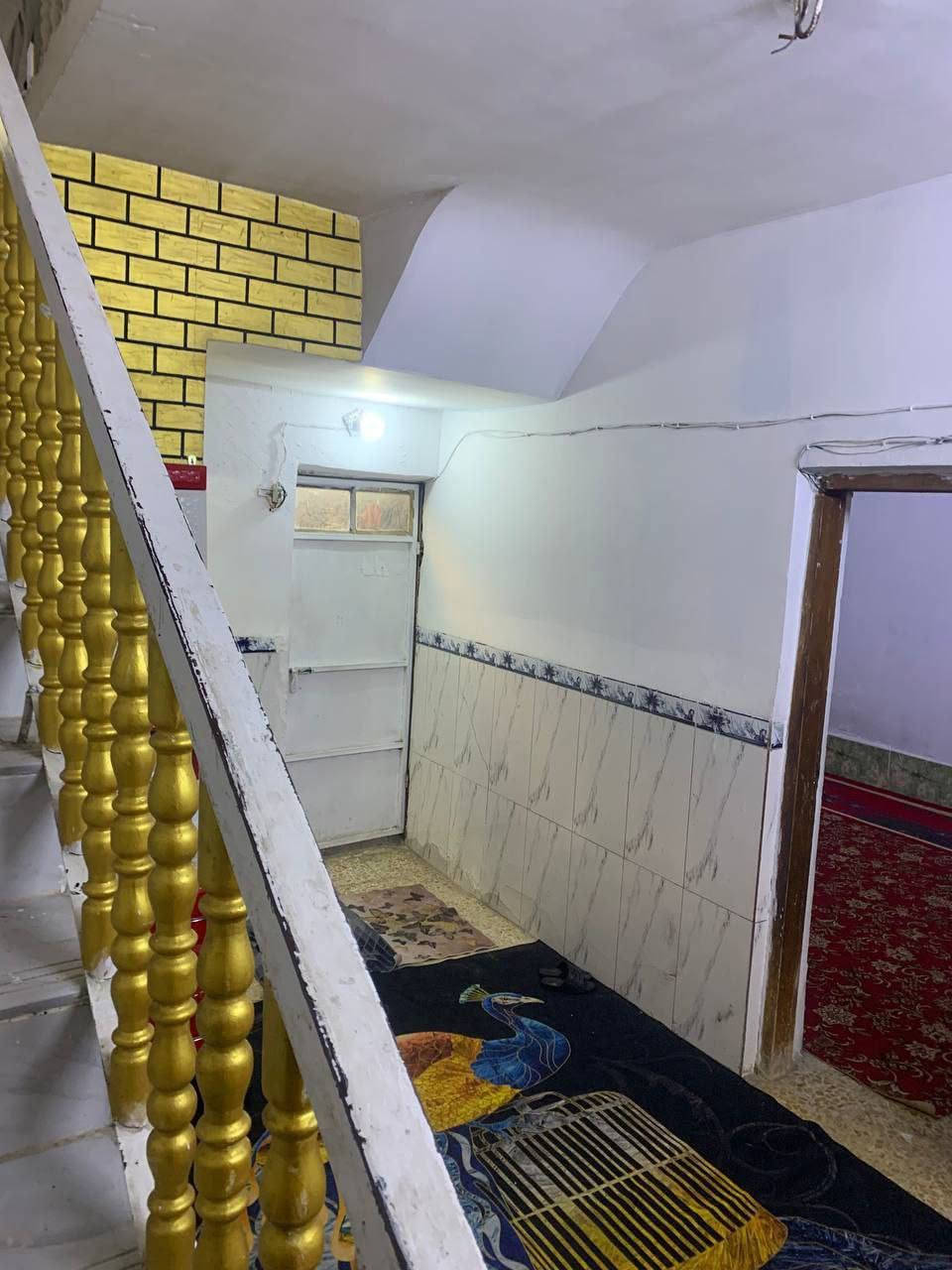 دار للبيع/السعر 150
المساحة 150متر يحتوي على اربع غرف نوم الطابق الاول استقبال وغرفة نوم ومطبخ وحمام والطابق الثاني ثلاث غرف نوم العنوان الجريخي تقاطع ابو رشا فرع اسواق عنبر للتواصل ***********

