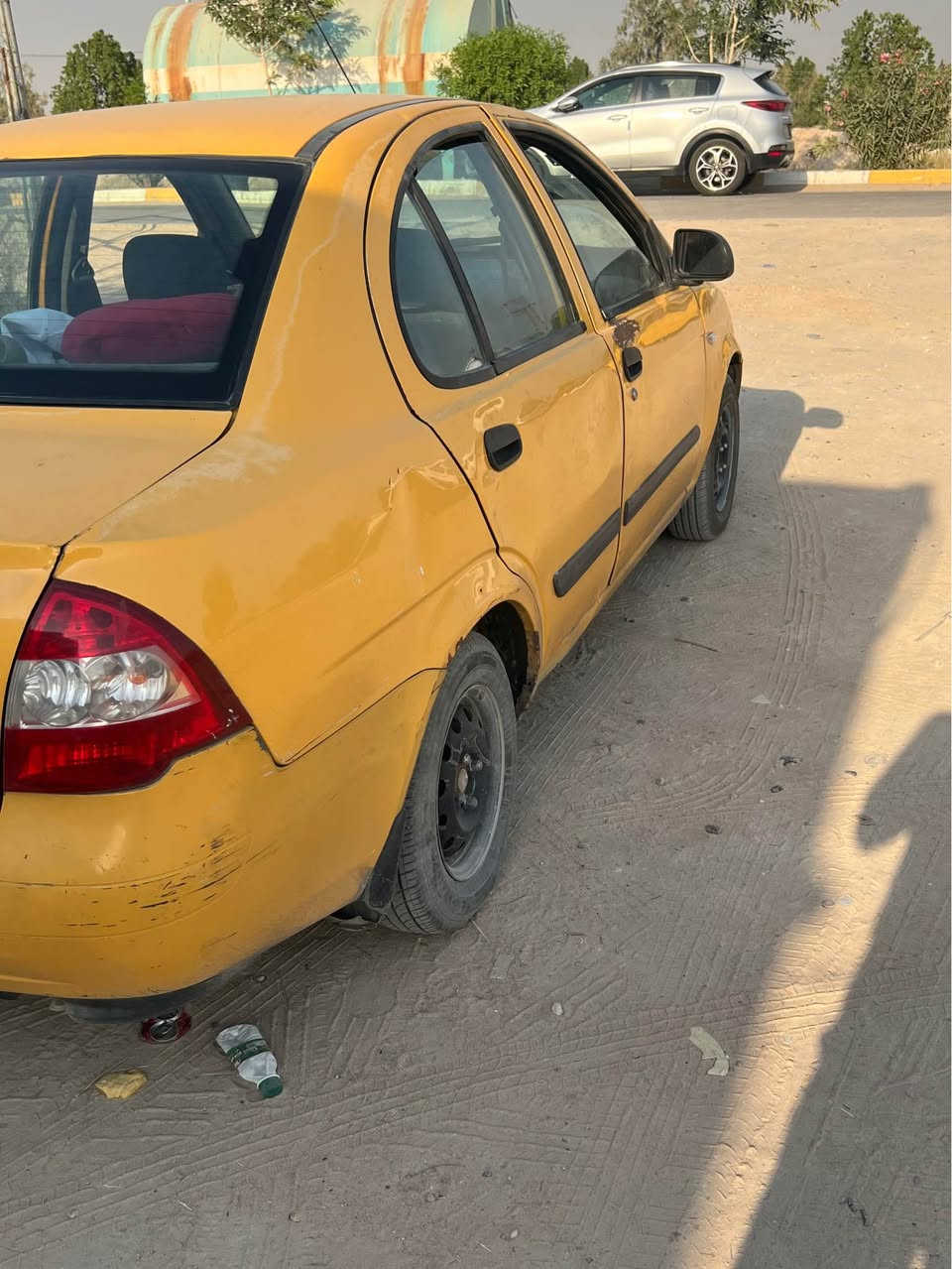 موديل 15 مصفره هيئة و غرامات راعيها يريد تحويل كير  شواصي نضيفات خير من الله مكينه بحاله جيده كهربائيات كلها شغاله تبريد عايزه فقط راديتر حلوه و ناعمه بالمشي مسجل جديد 
السياره كبل للشارع 
مراوس اذا اكو و انطي فرق 
مكاني كربلاء *********** كربلاء, العراق

